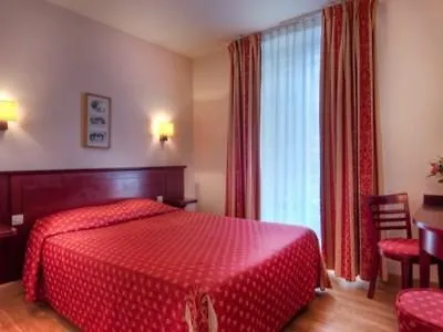 Hotel De Paris Opera